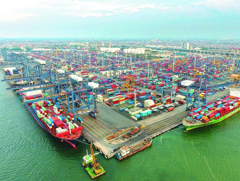 JICT (Jakarta International Container Terminal)
